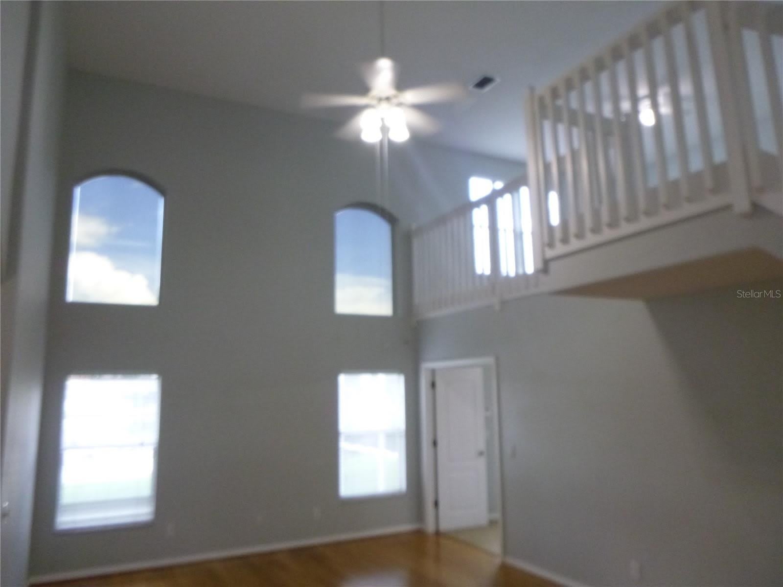 19146 CYPRESS GREEN Drive – photo 2