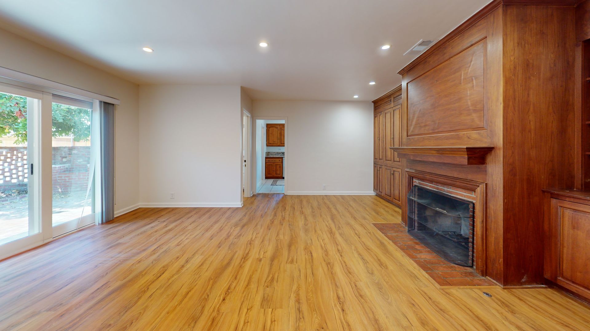 Large Altadena Foothills Home For Rent 4 Bedrooms 4 Bathrooms Washer Dryer And Central Ac Large Yard – photo 2