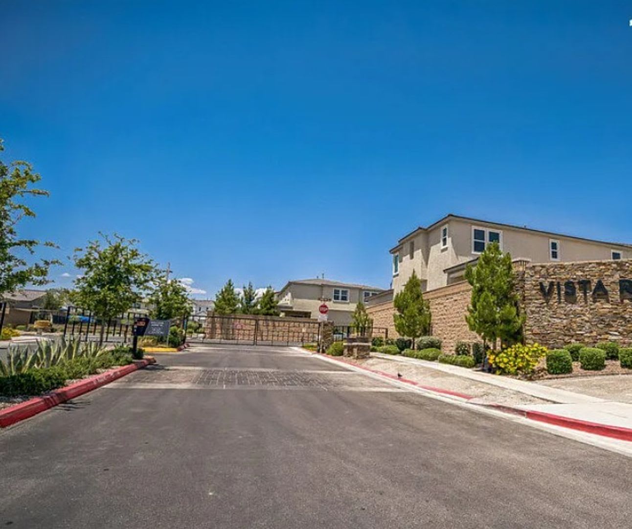 Move In Ready Toll Brothers Home At Vista Rossa – photo 3