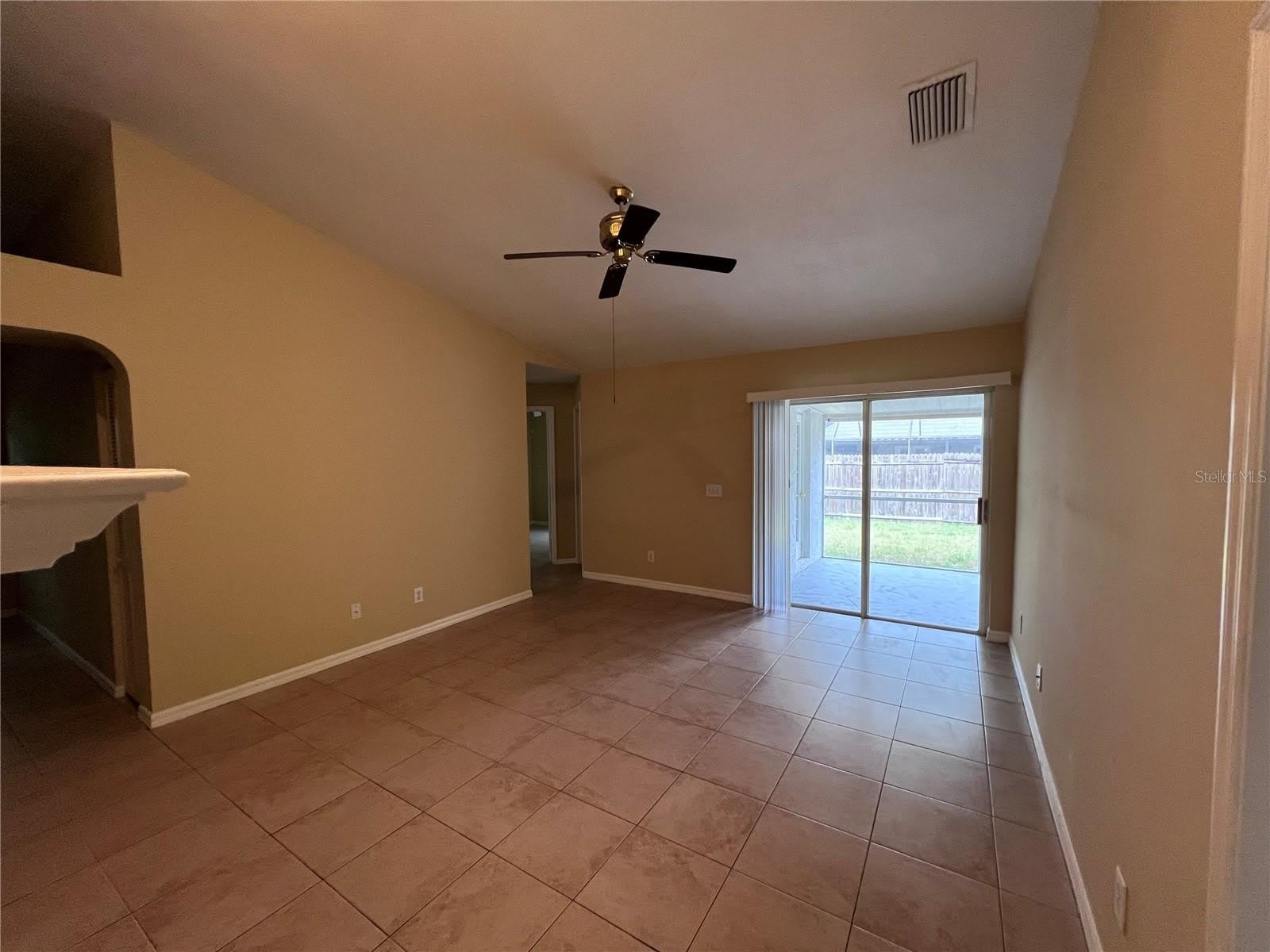 9673 FOX HEARST Road – photo 5