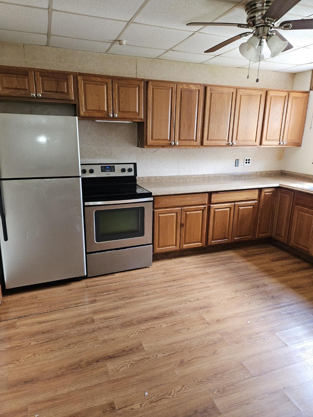 301 College Ave – photo 2