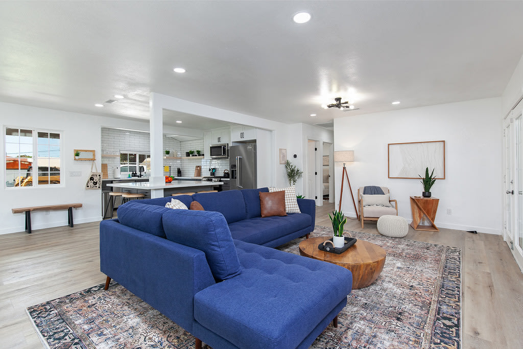 5609 Cervantes Ave – photo 2