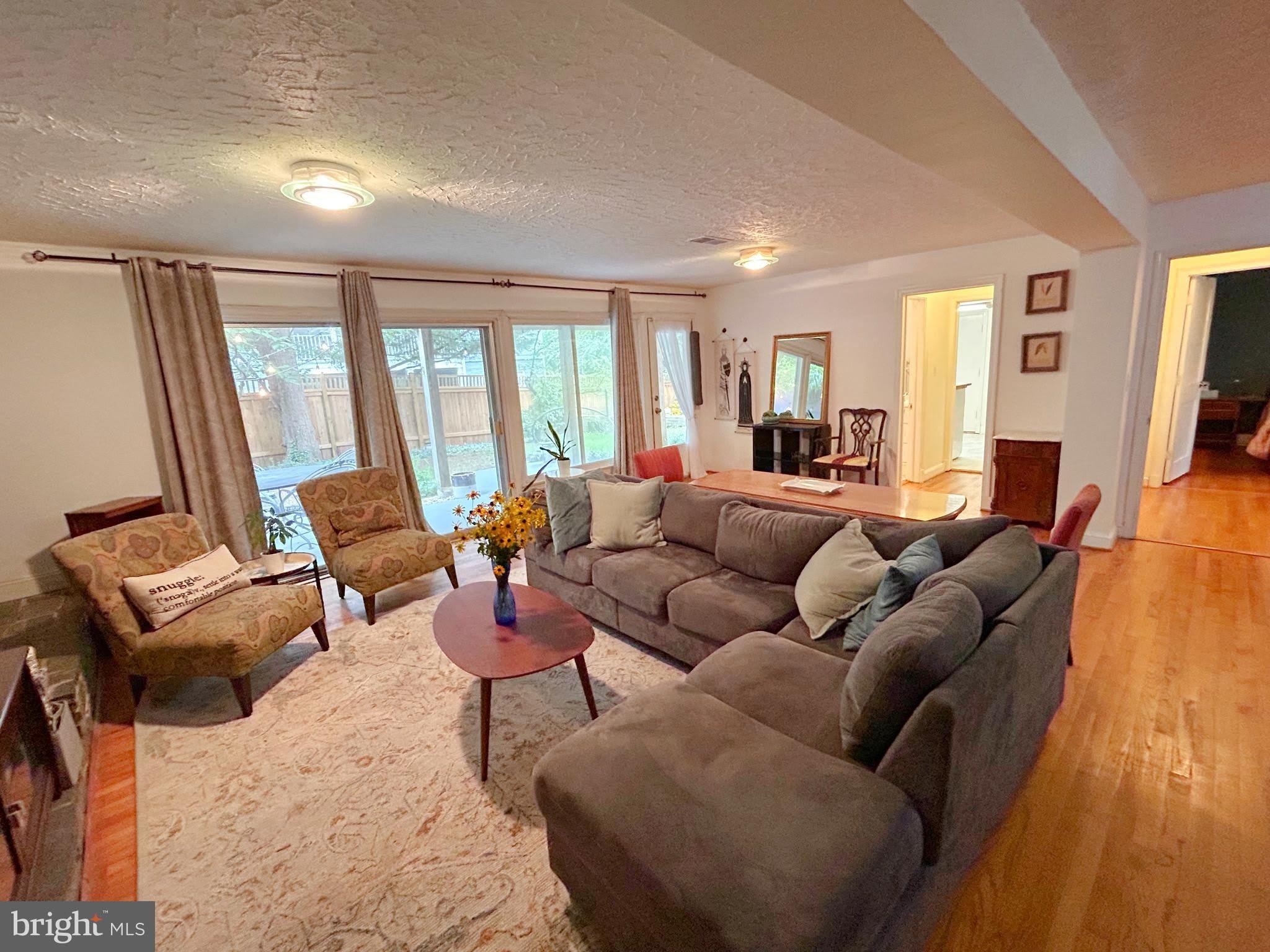 4018 N TAYLOR Street – photo 1