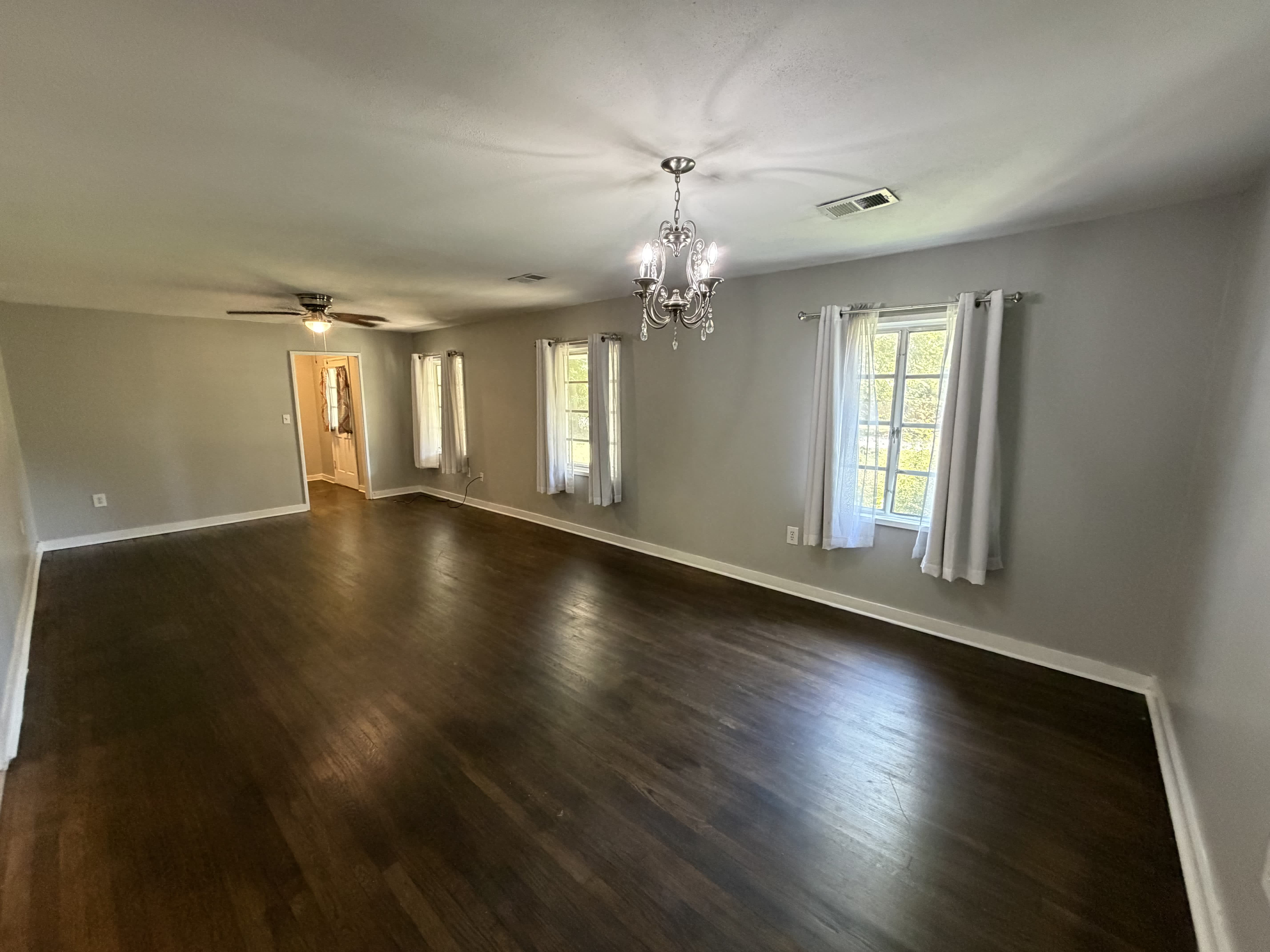 419 S 36Th Ave – photo 3