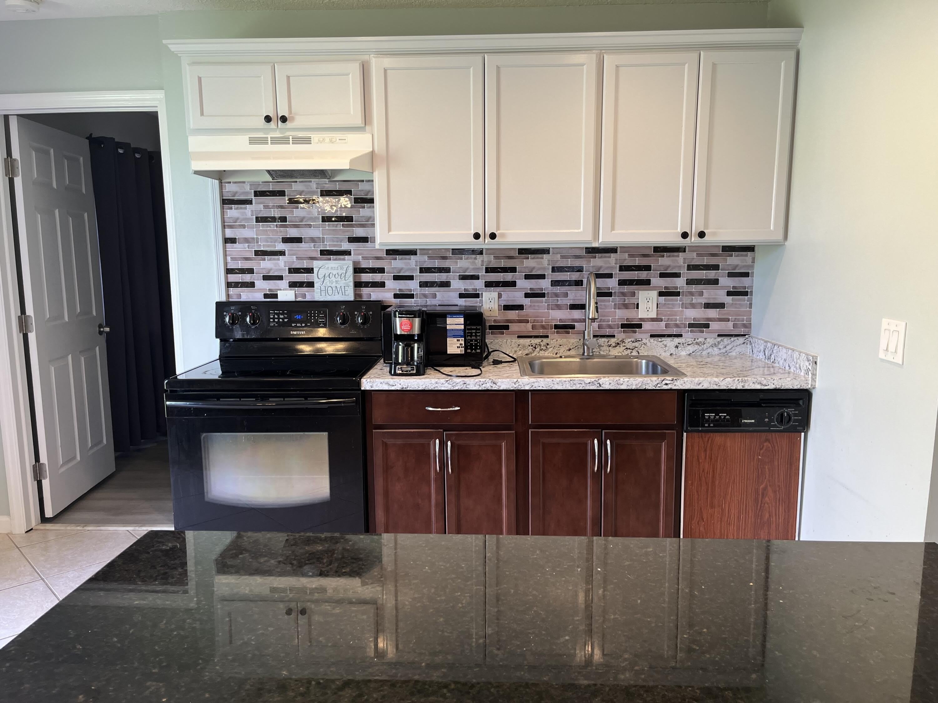 491 SW Curtis Street – photo 3