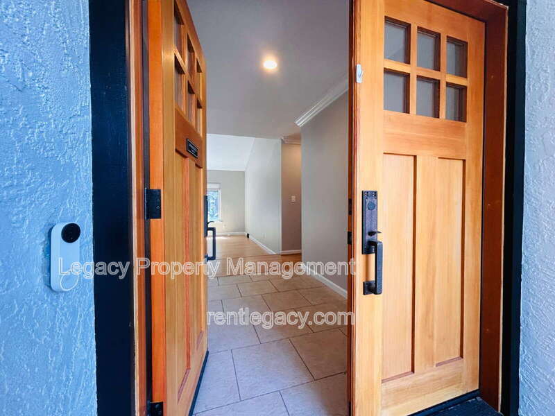 1163 Gamay Dr – photo 4