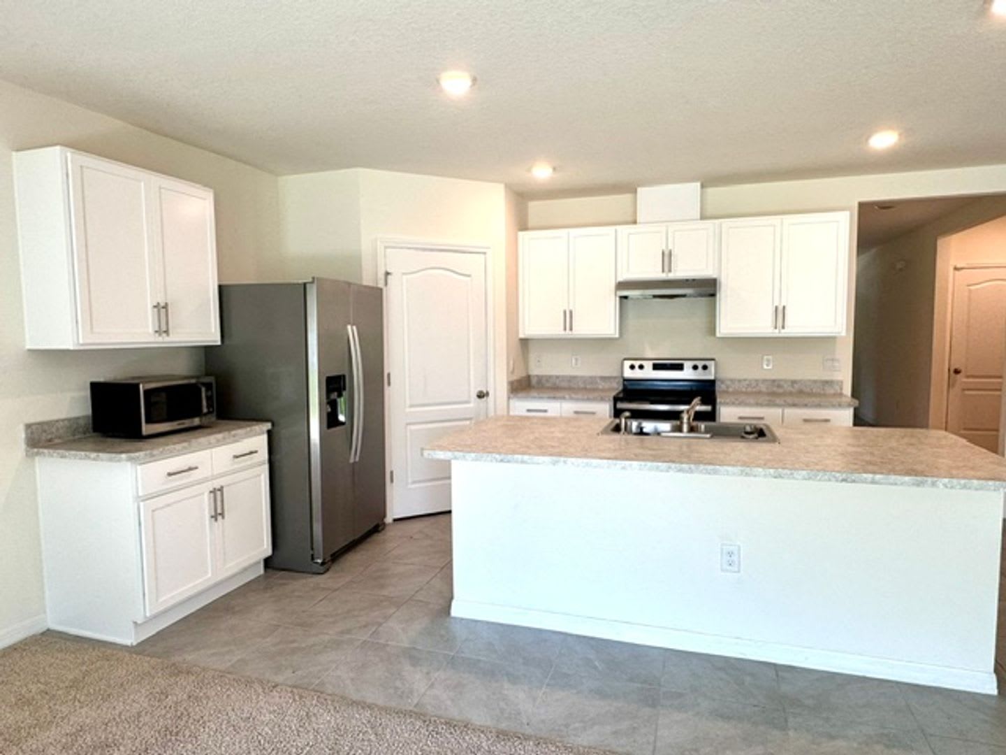 4 Bedroom 2 Bathroom House For Rent In Kissimmee – photo 3