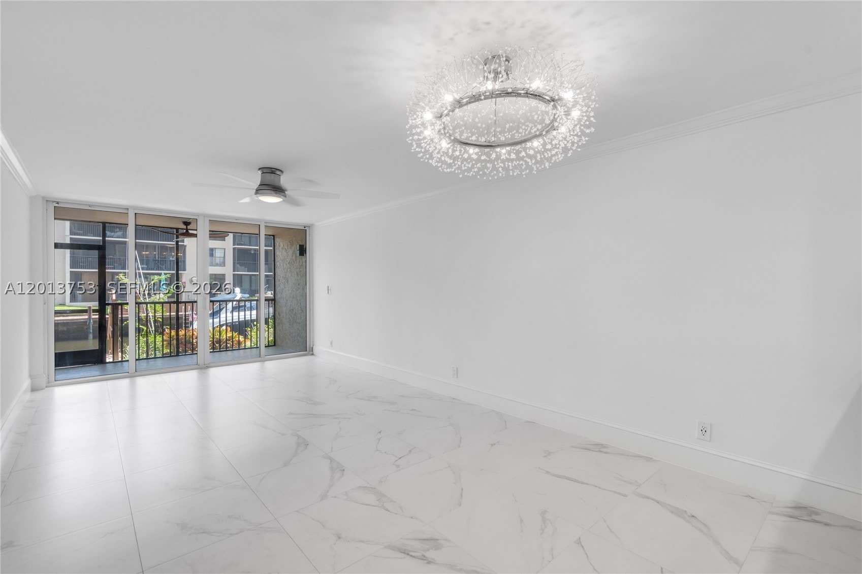 12 Royal Palm Way – photo 4
