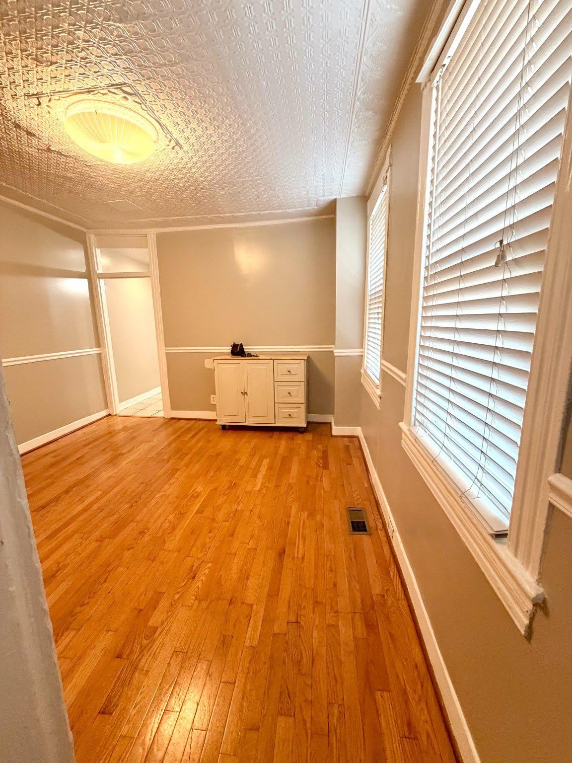 306 PENN Street – photo 4