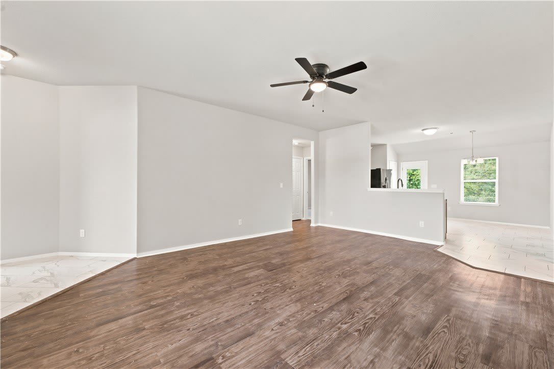 802 SW Green World Street – photo 5