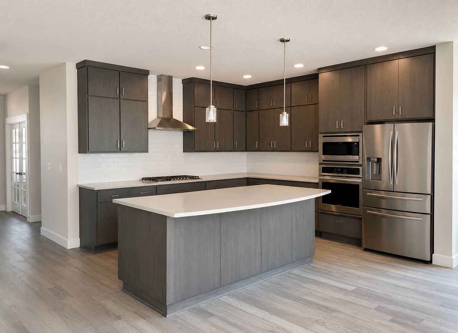Gorgeous Reeds Crossing 4 Bd 2 5 Ba 3 057 Sqft Single Family Home Ev Charging Outlet Located On A Quiet Corner Lot – photo 2