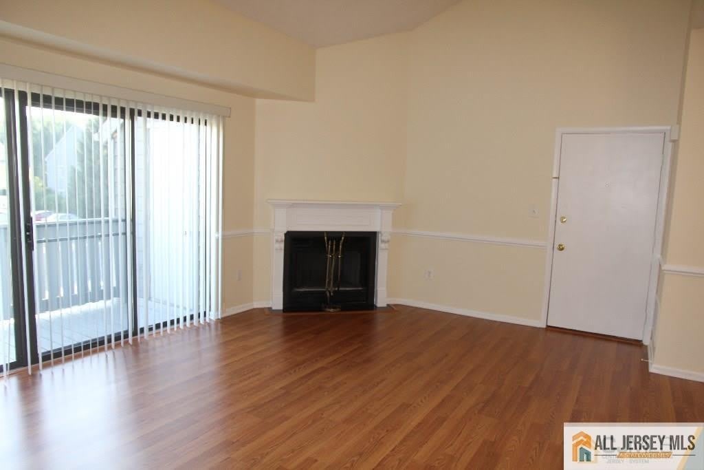 9006 Tamarron Drive – photo 2