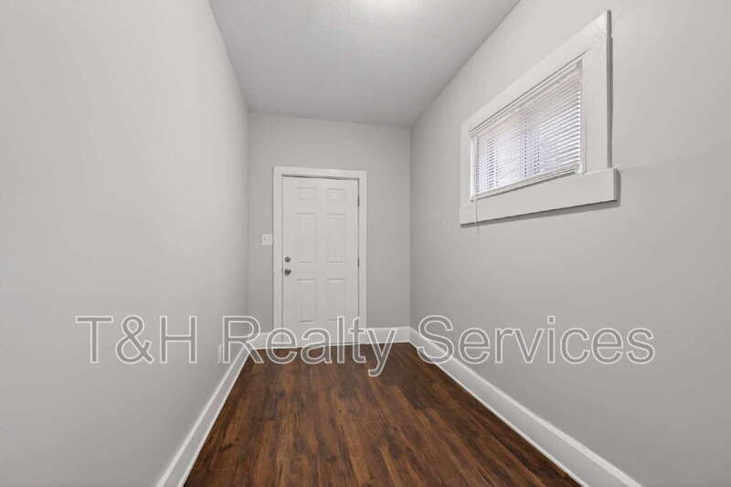 926 West 32nd Street – photo 5