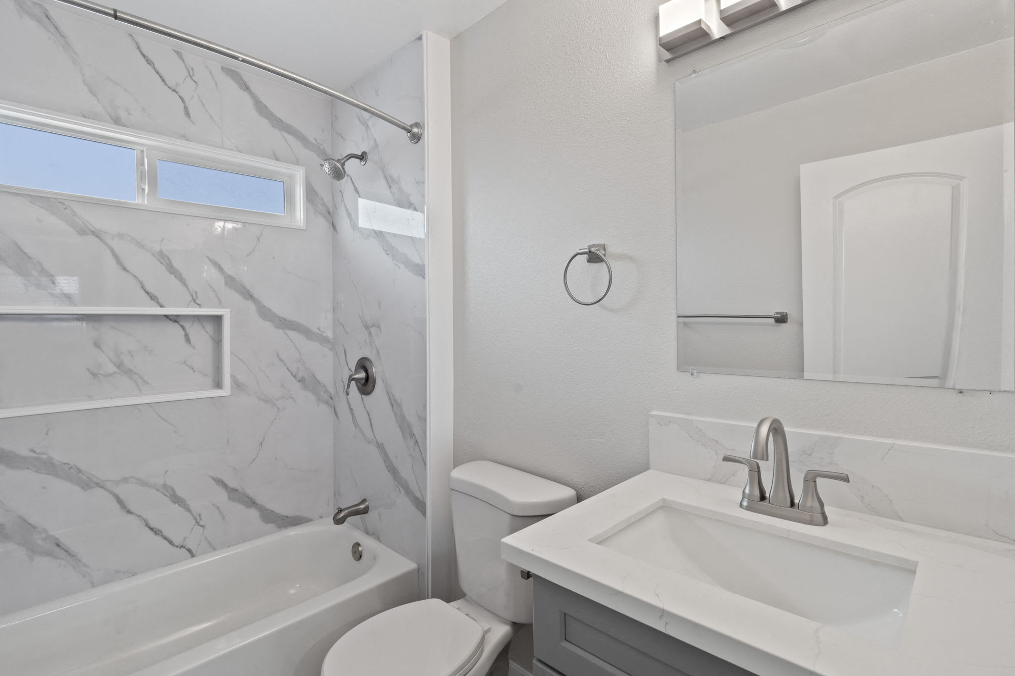 Charle Square Apartments – photo 4
