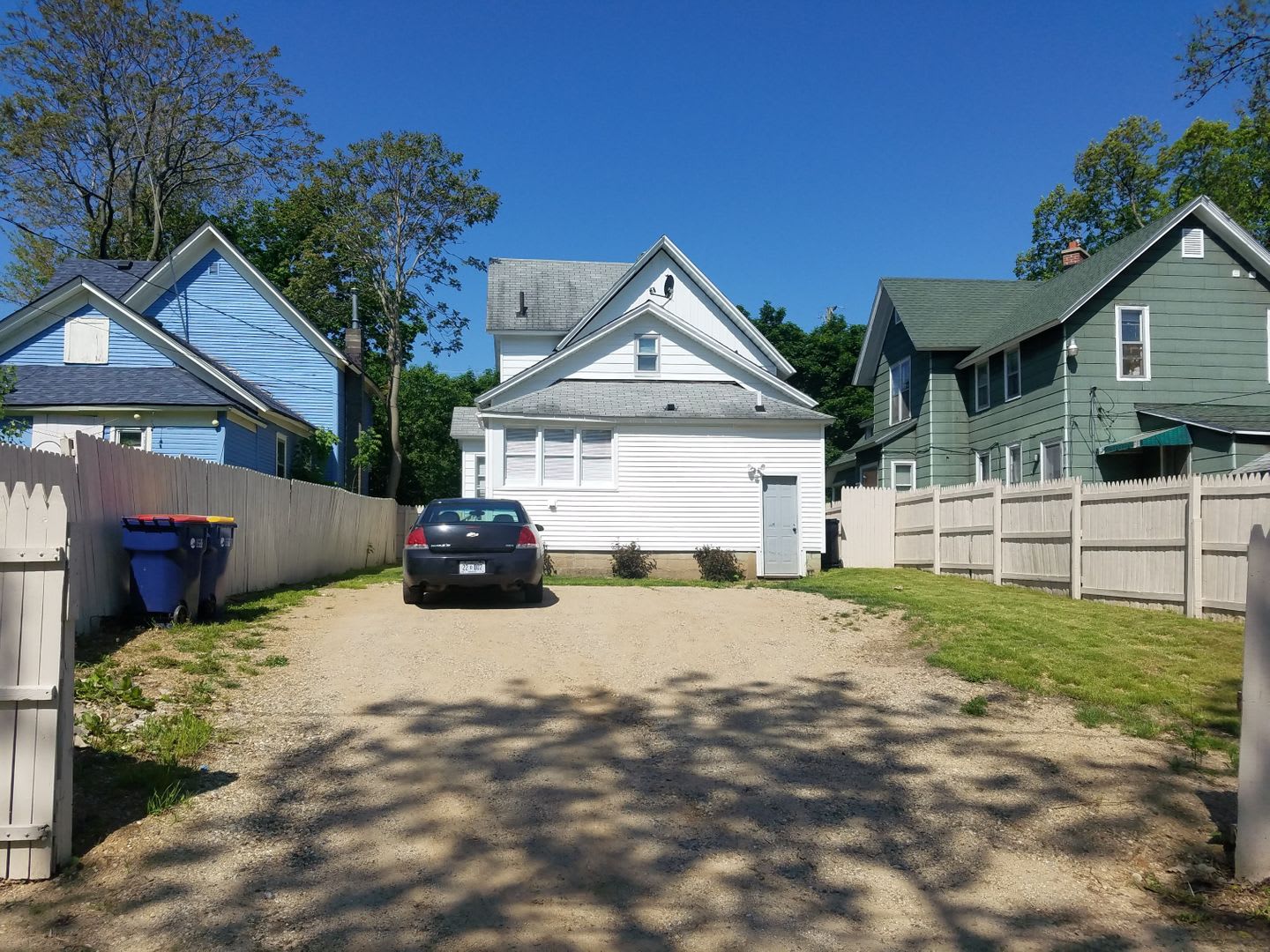 Downtown 2 Story Cottage Monthly Grand Rapids Rental – photo 2