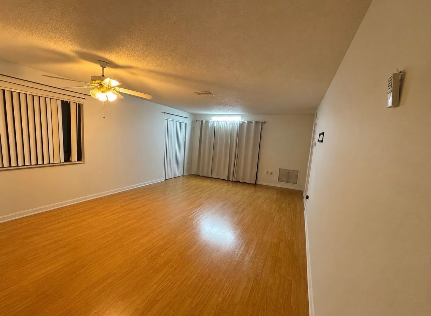 Charming 2BR House in Palm Harbor – photo 2