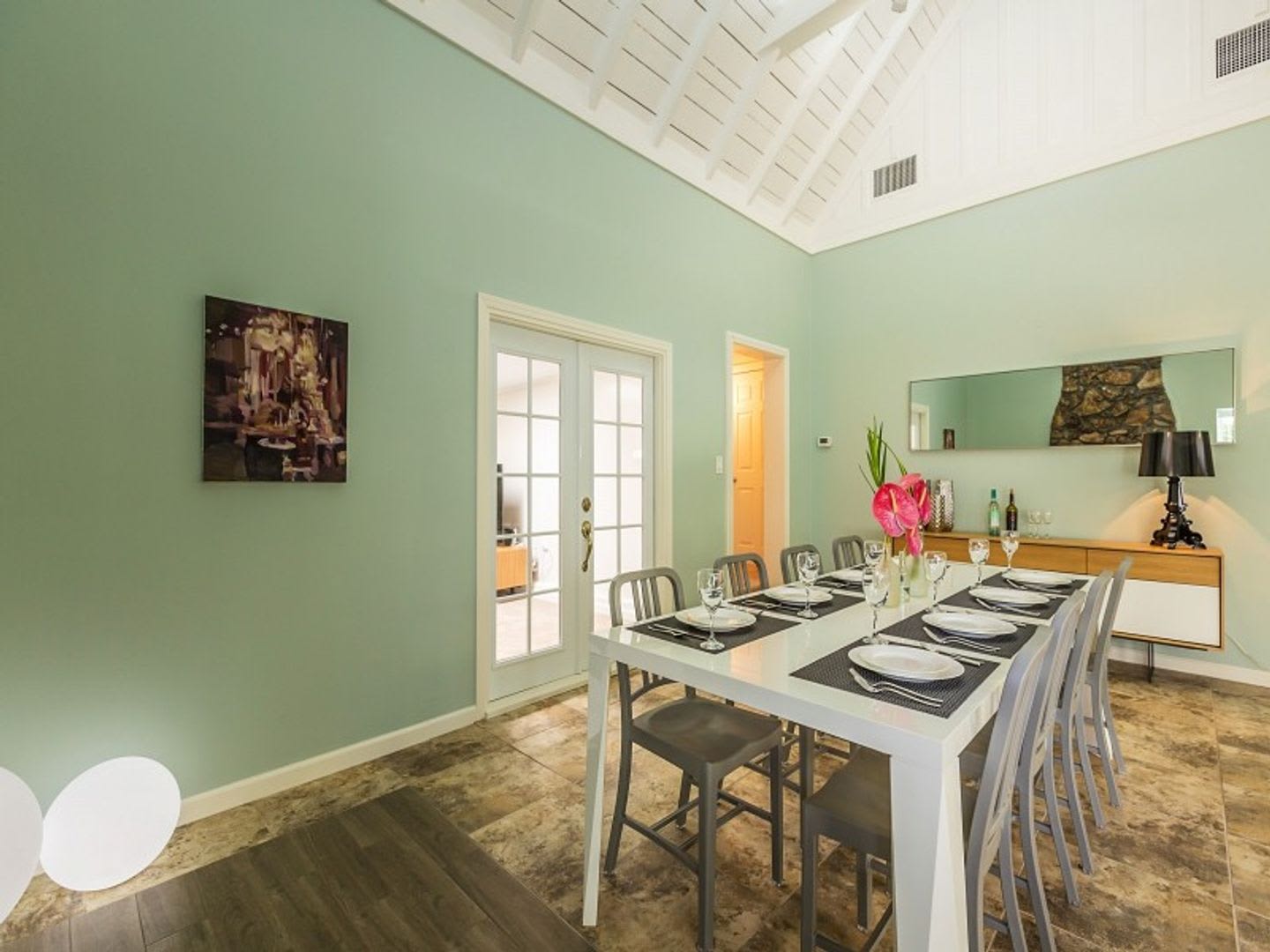 Historic Home+guest cottage in Kahala near the Beach w/Pool & AC: Ho'okipa Villa – photo 5
