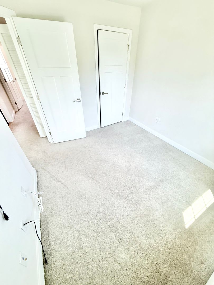 ***RENT READY-Minutes from the Base, Casino, and Ship Yard!”** – photo 3