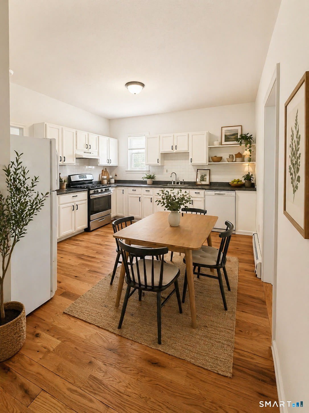 243 N Elm Street – photo 2