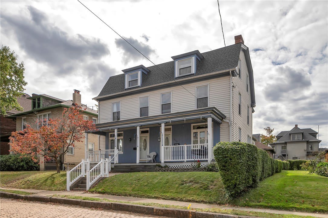 713 Clinton Pl – photo 3
