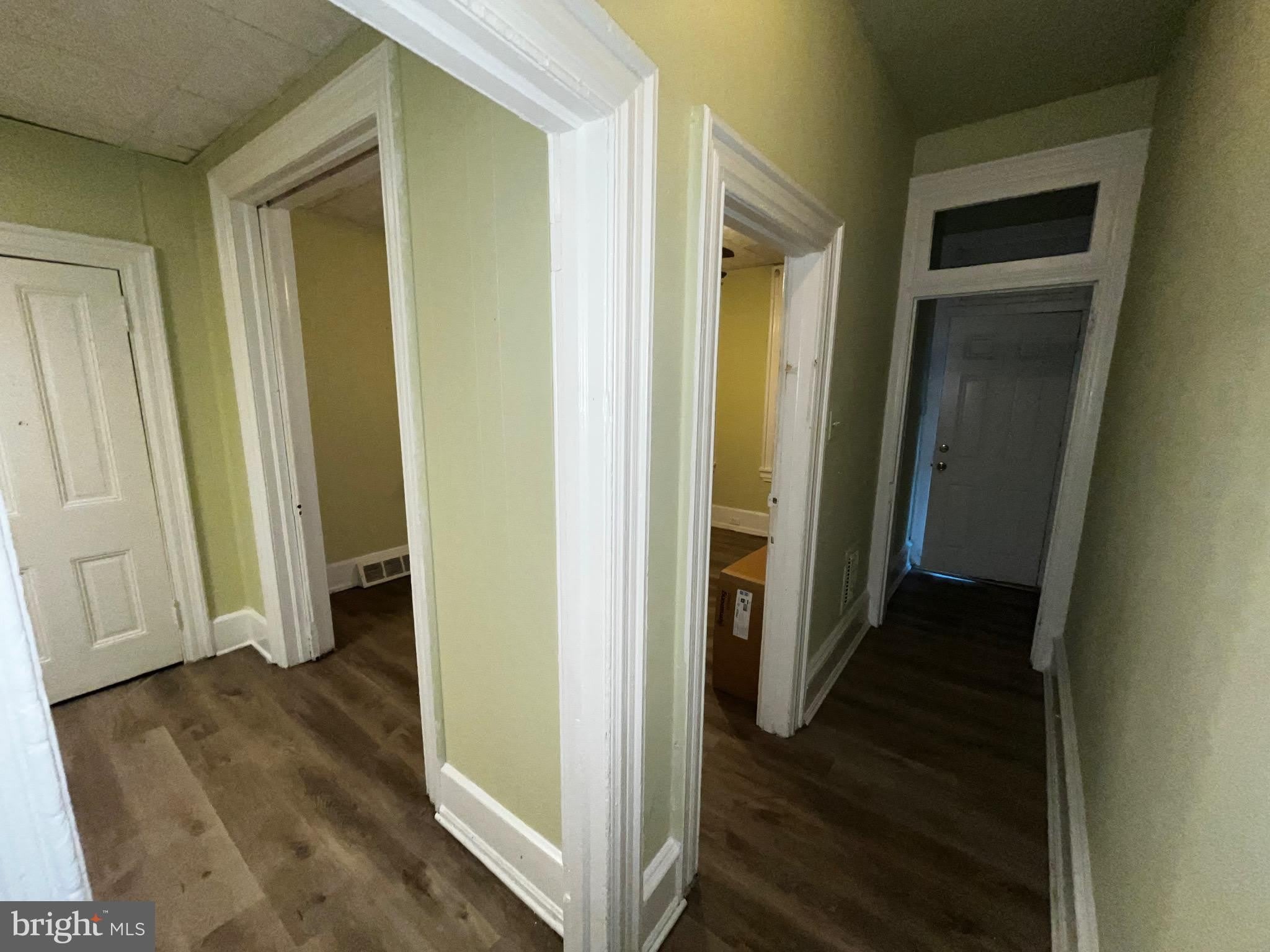 2445 N BANCROFT Street – photo 2