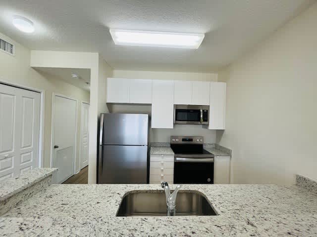 606 Market St Apt 230 – photo 5