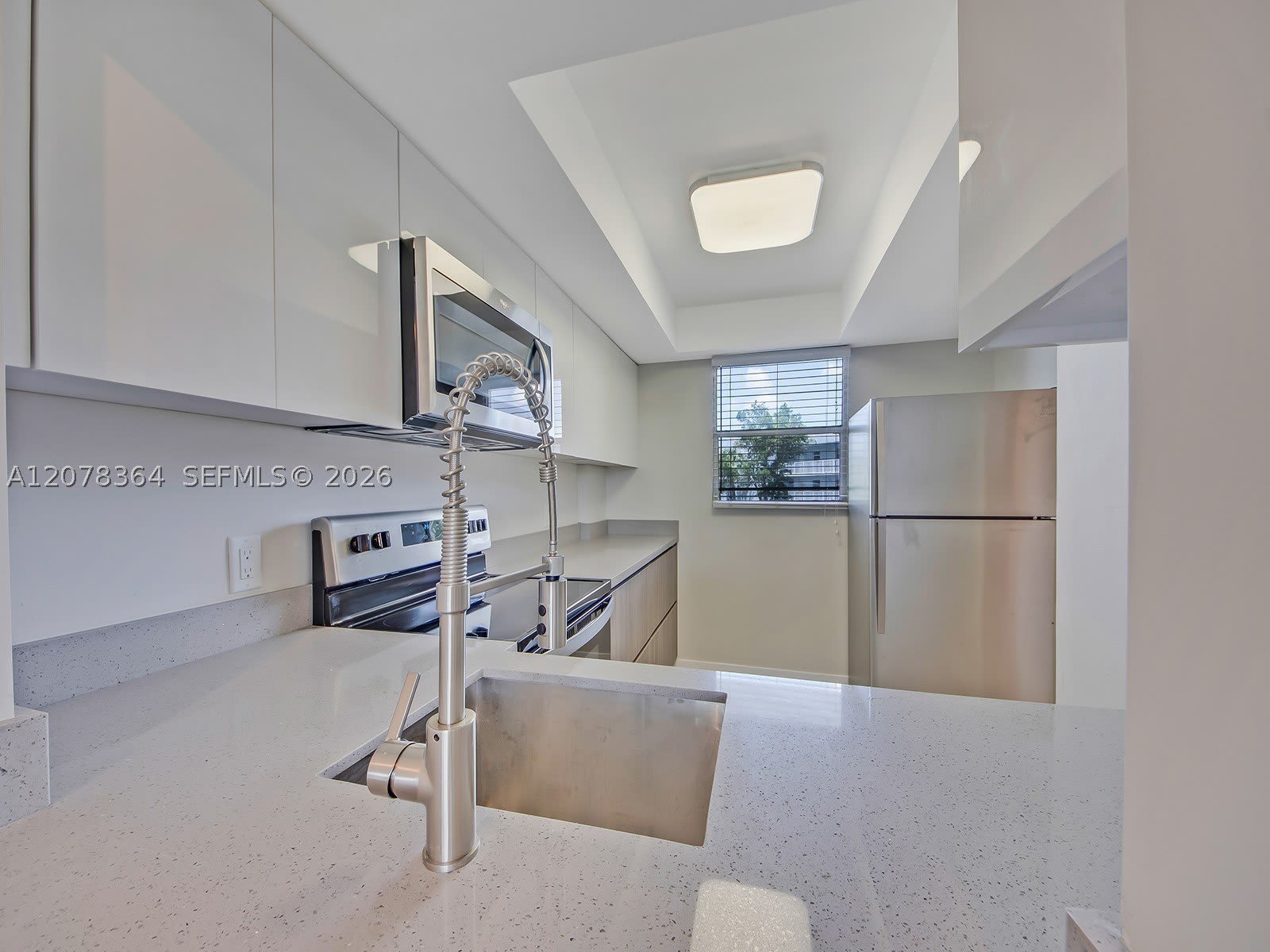 108 Royal Park Dr – photo 4