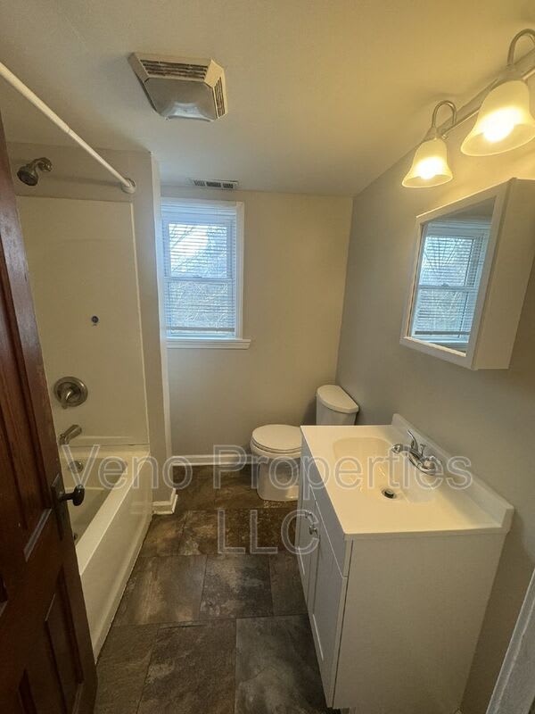 149 Saratoga Ave. – photo 5