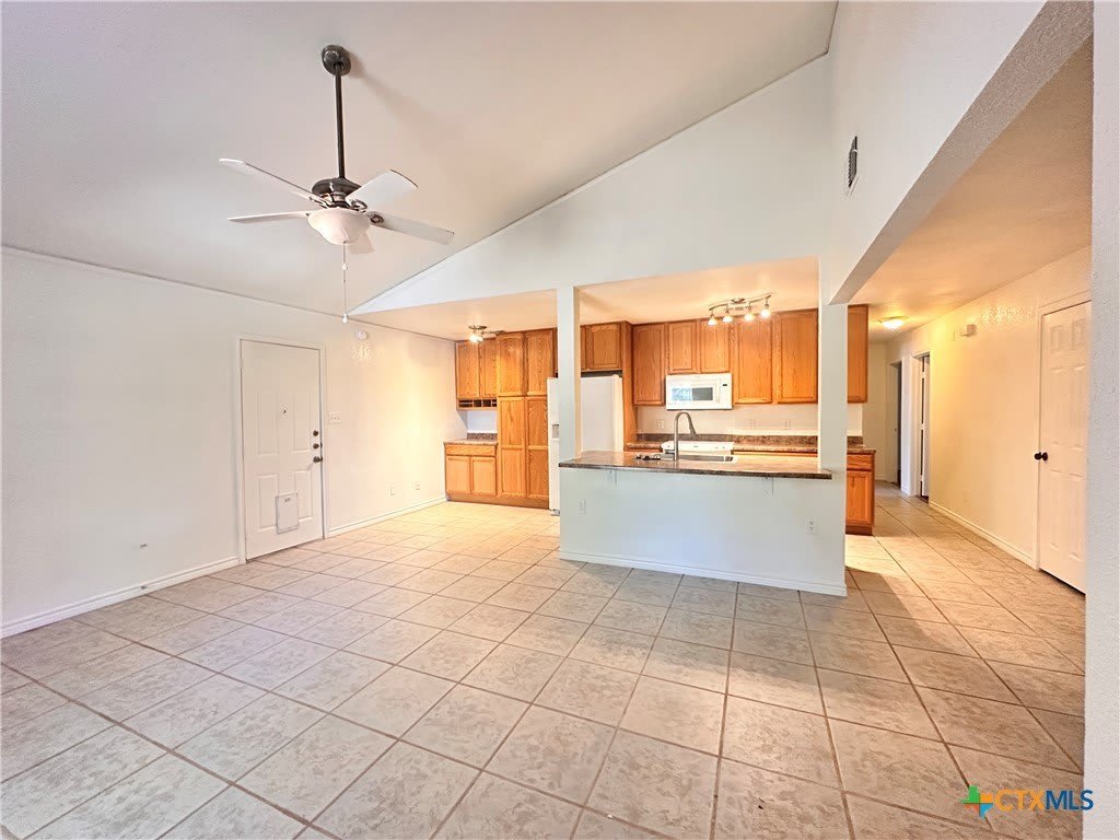129 Riverside Drive – photo 4