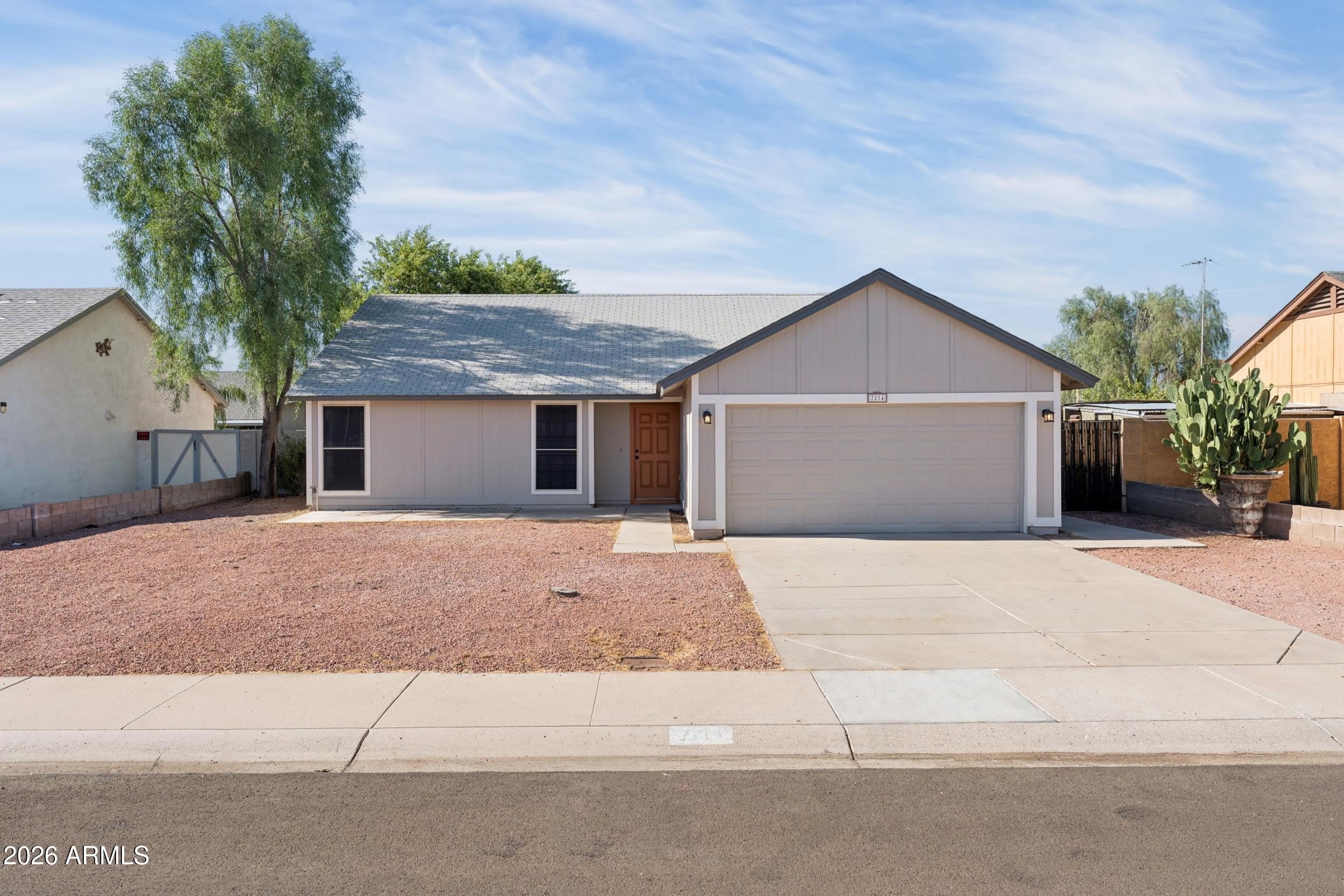 7214 W SIERRA VISTA Drive – photo 1