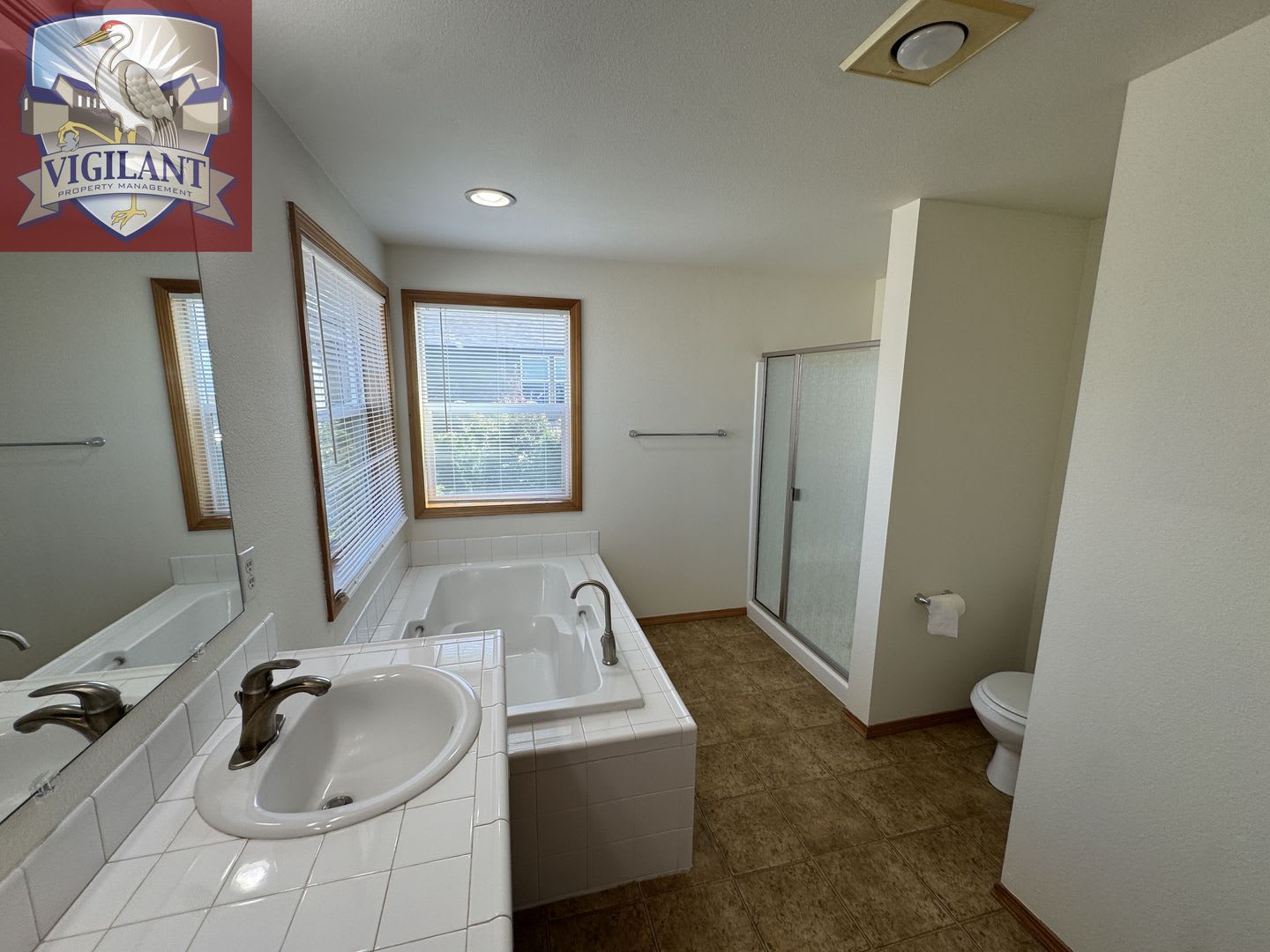 Amazing 3 bedroom home with office – photo 4