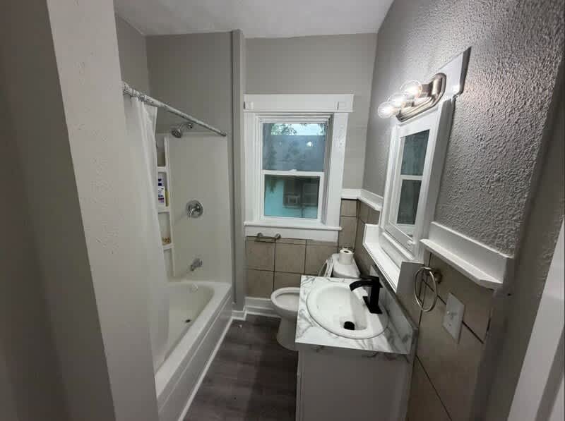 4851 Hillside St. – photo 3