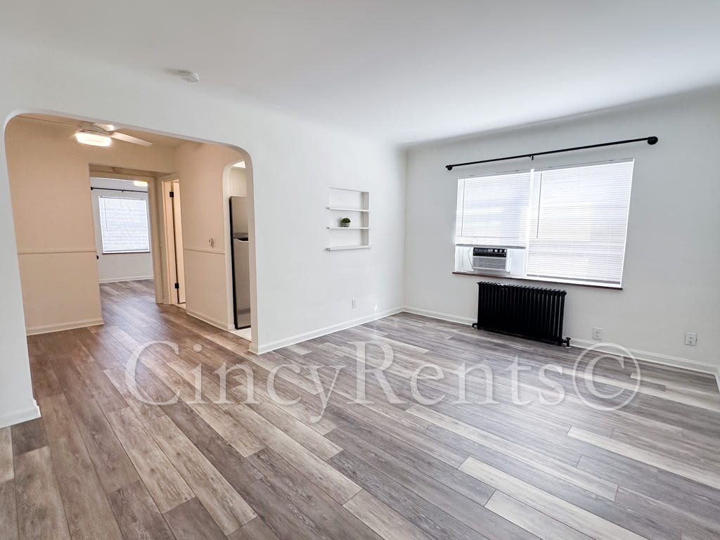 2782 Observatory Ave – photo 4