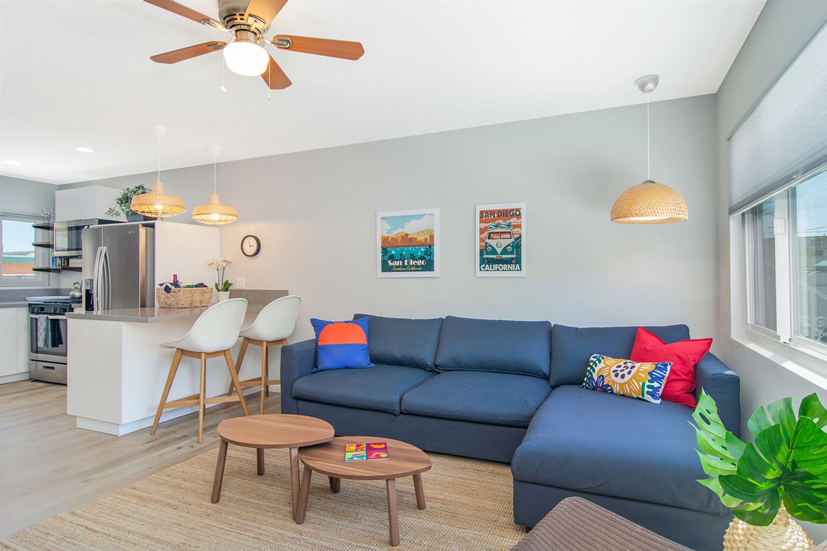Cozy Remodeled 2 Beds 1 Bath Apt In Point Loma – photo 2