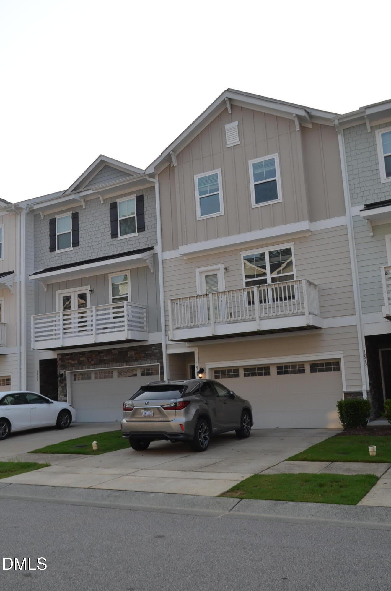 1021 Diamond Dove Lane – photo 3