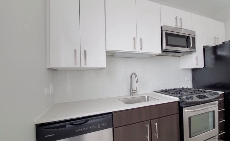 814 W Adams – photo 5
