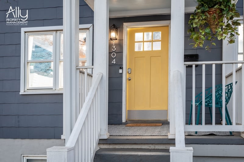 1304 Belleview Avenue – photo 2