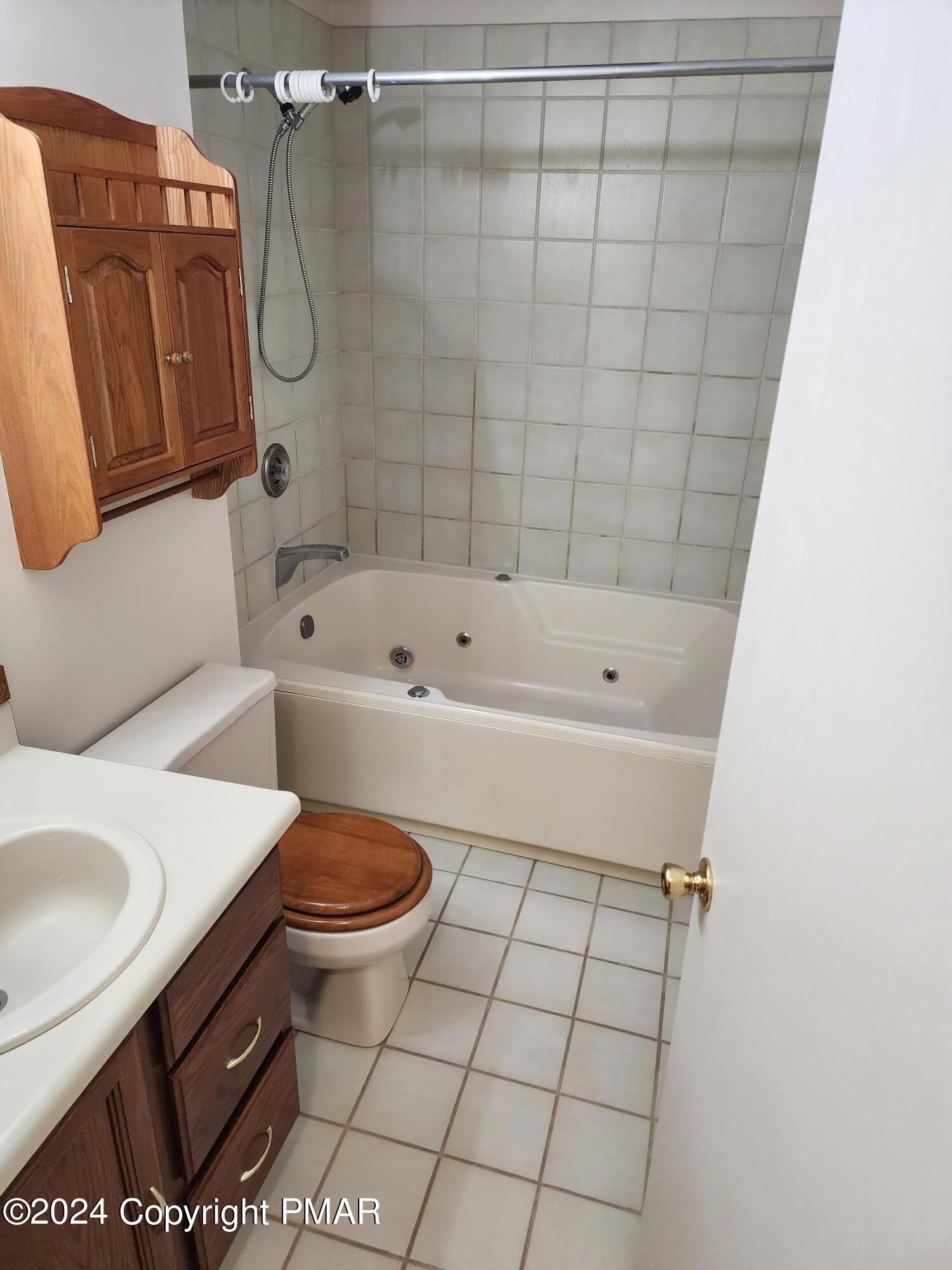 513 Wales Court – photo 5