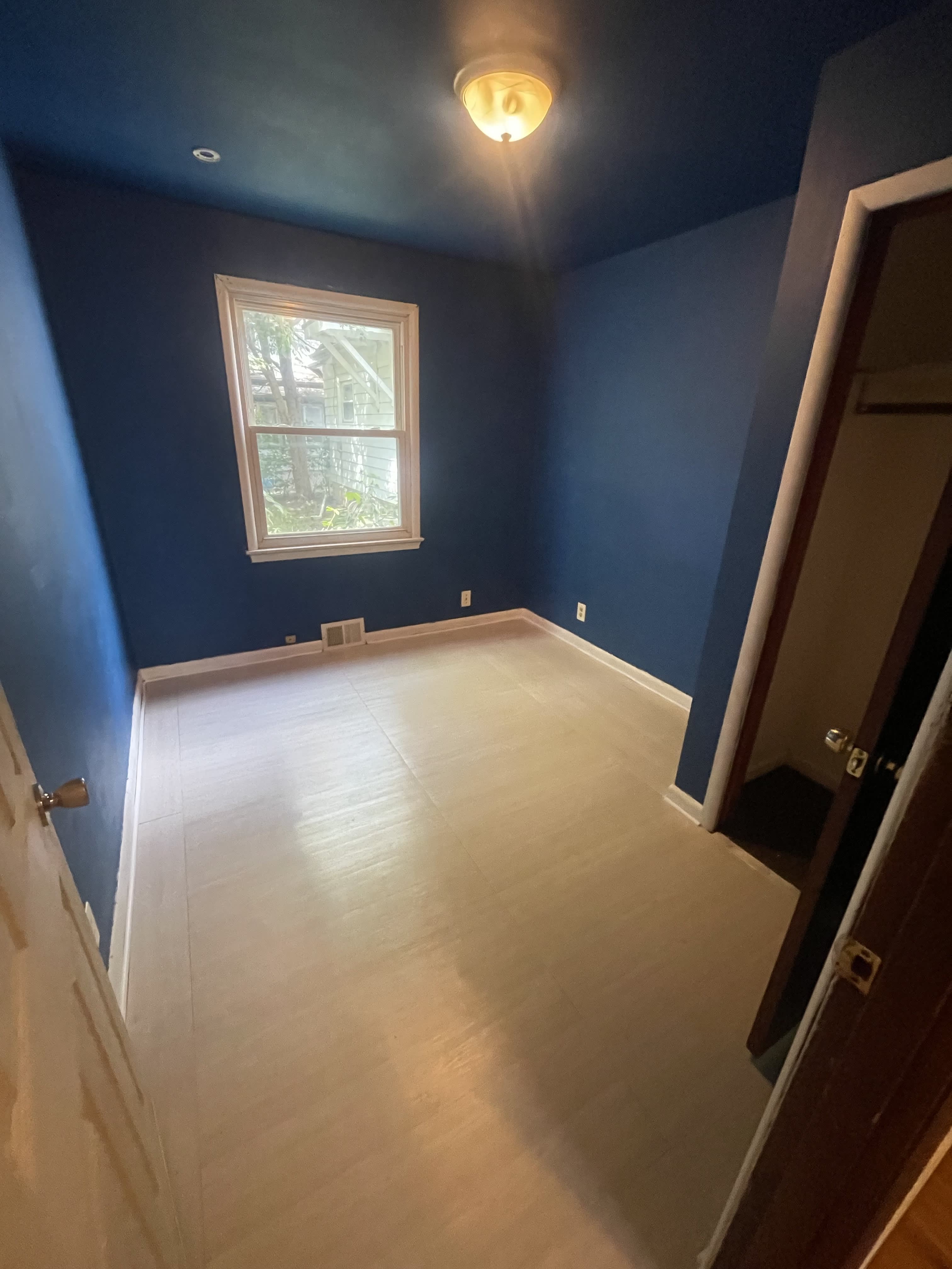 4619 West Villard Avenue – photo 2