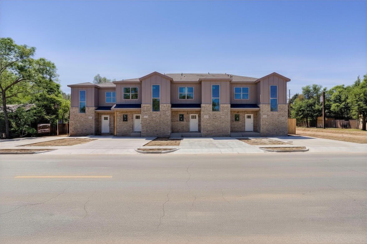3425 24th Street – photo 1