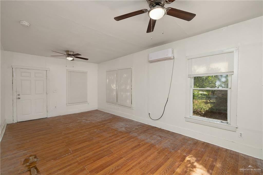 221 West 14th Street – photo 5