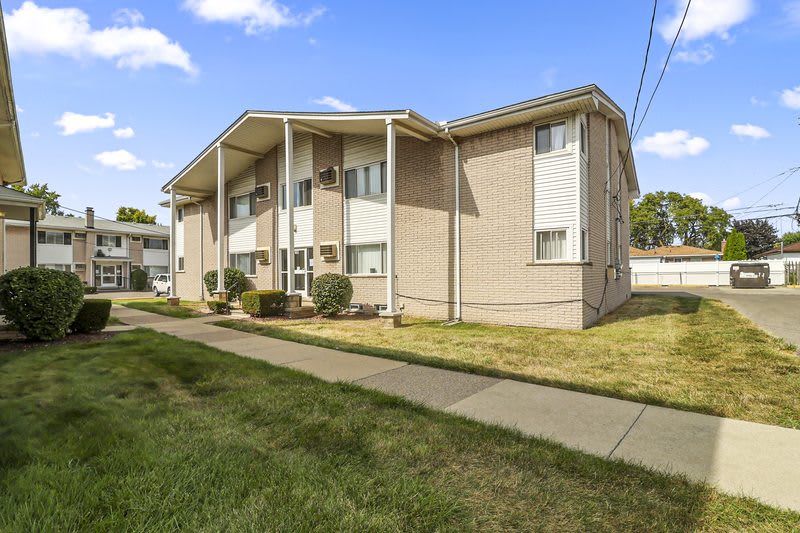 610 Harrison Boulevard – photo 1