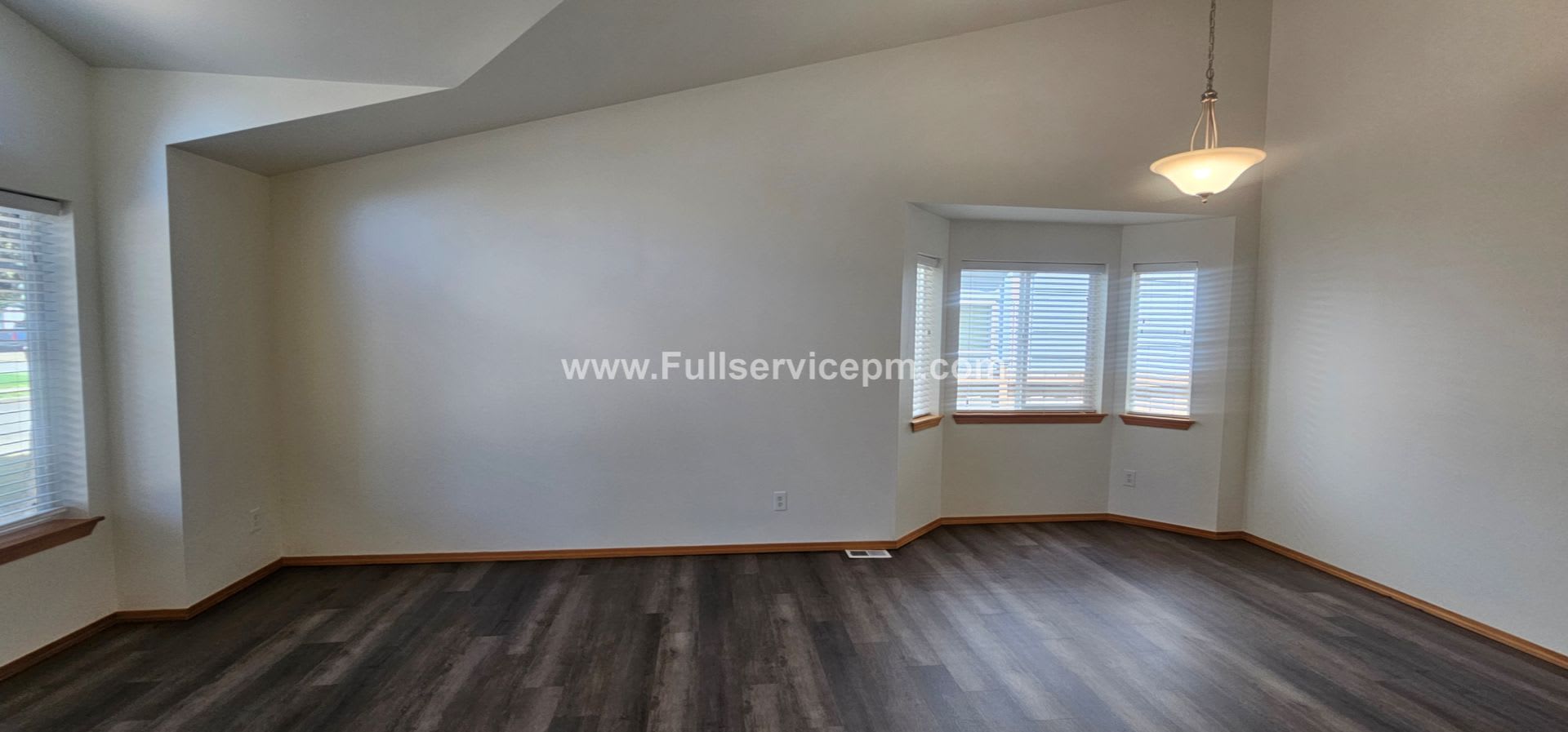 Stylish Newly Updated 2 Story Home Loaded With Amenities – photo 1