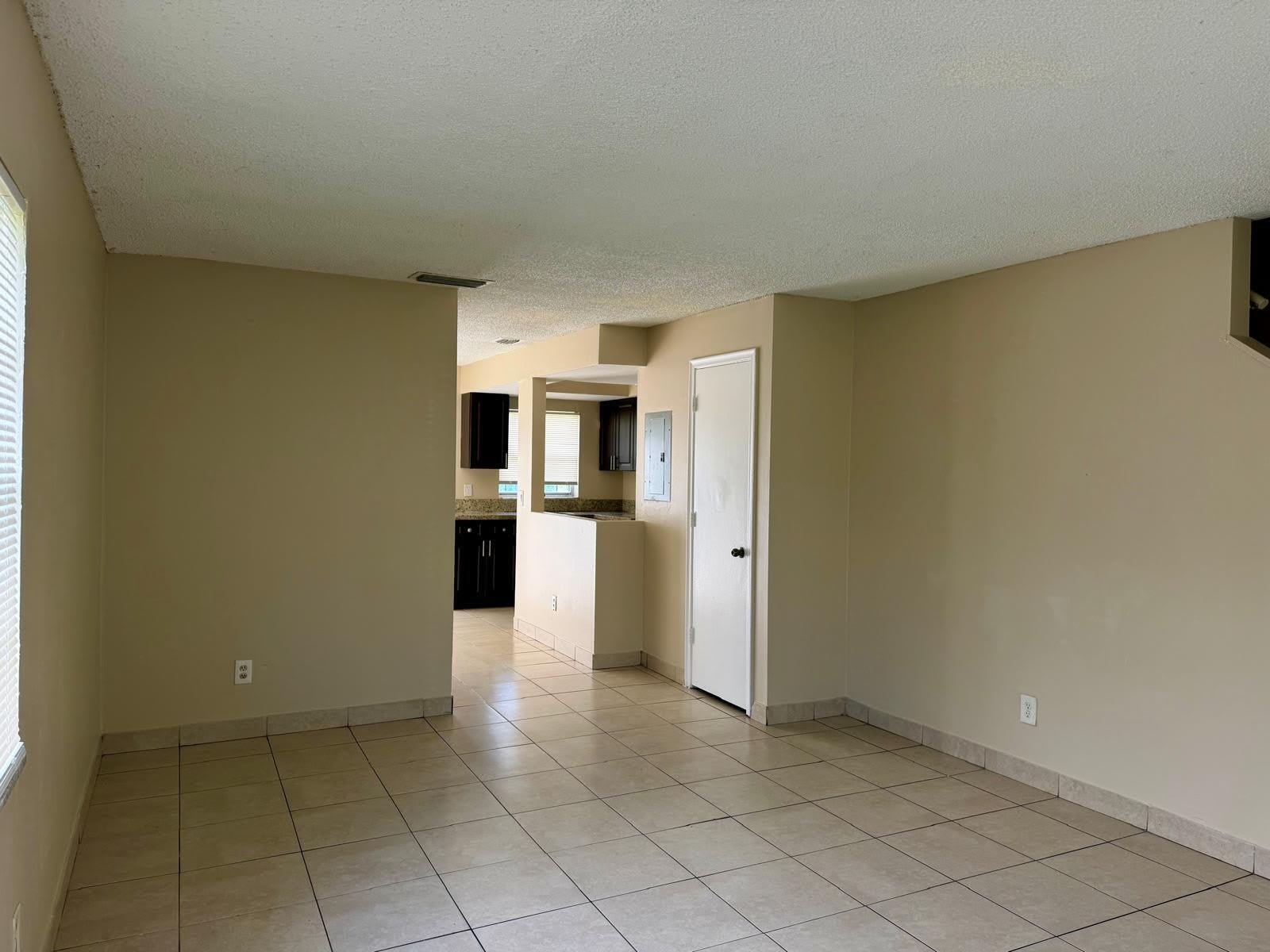 1920 NW 58th Terrace – photo 5