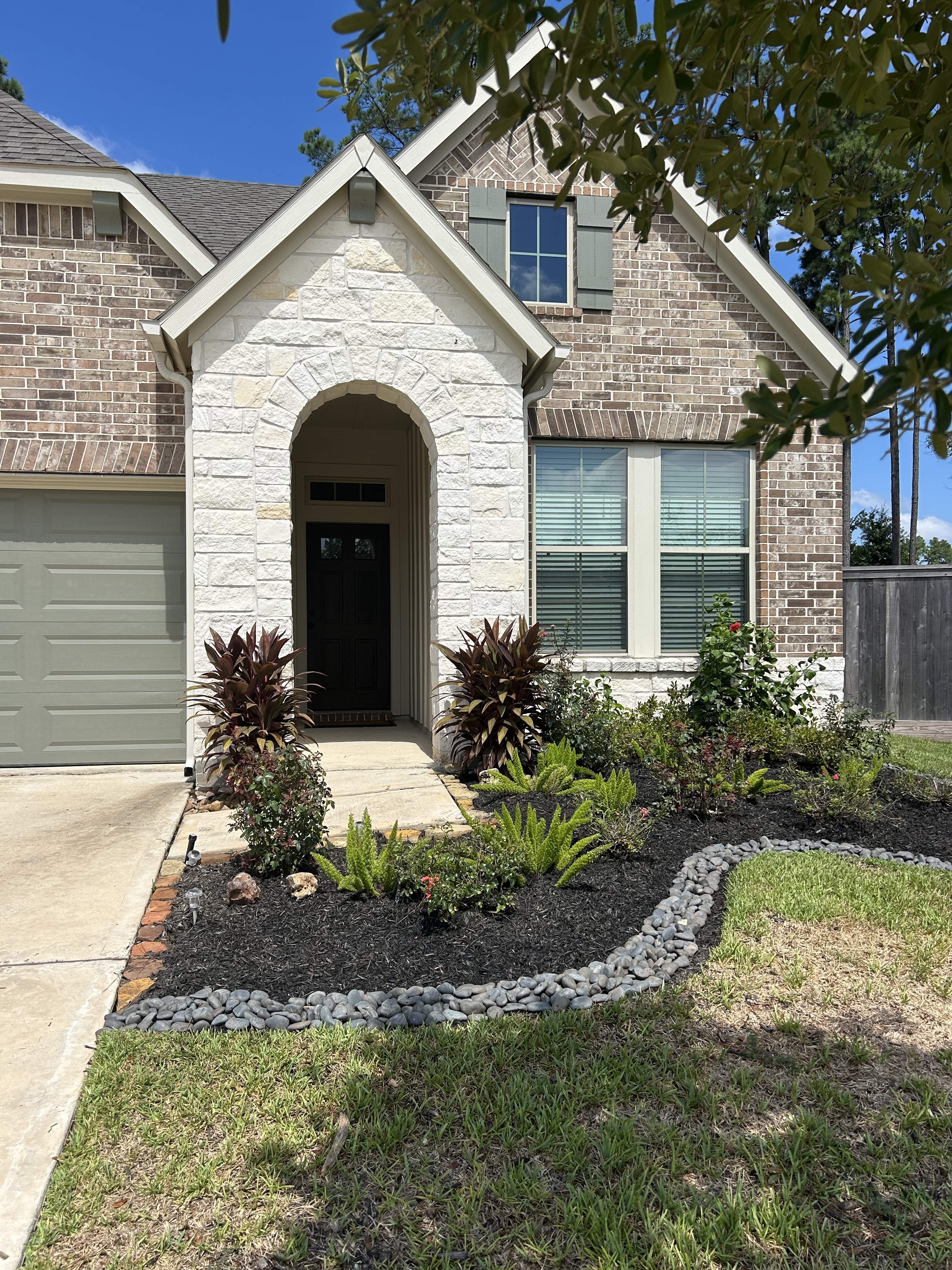 322 Fan Palm Ct – photo 2