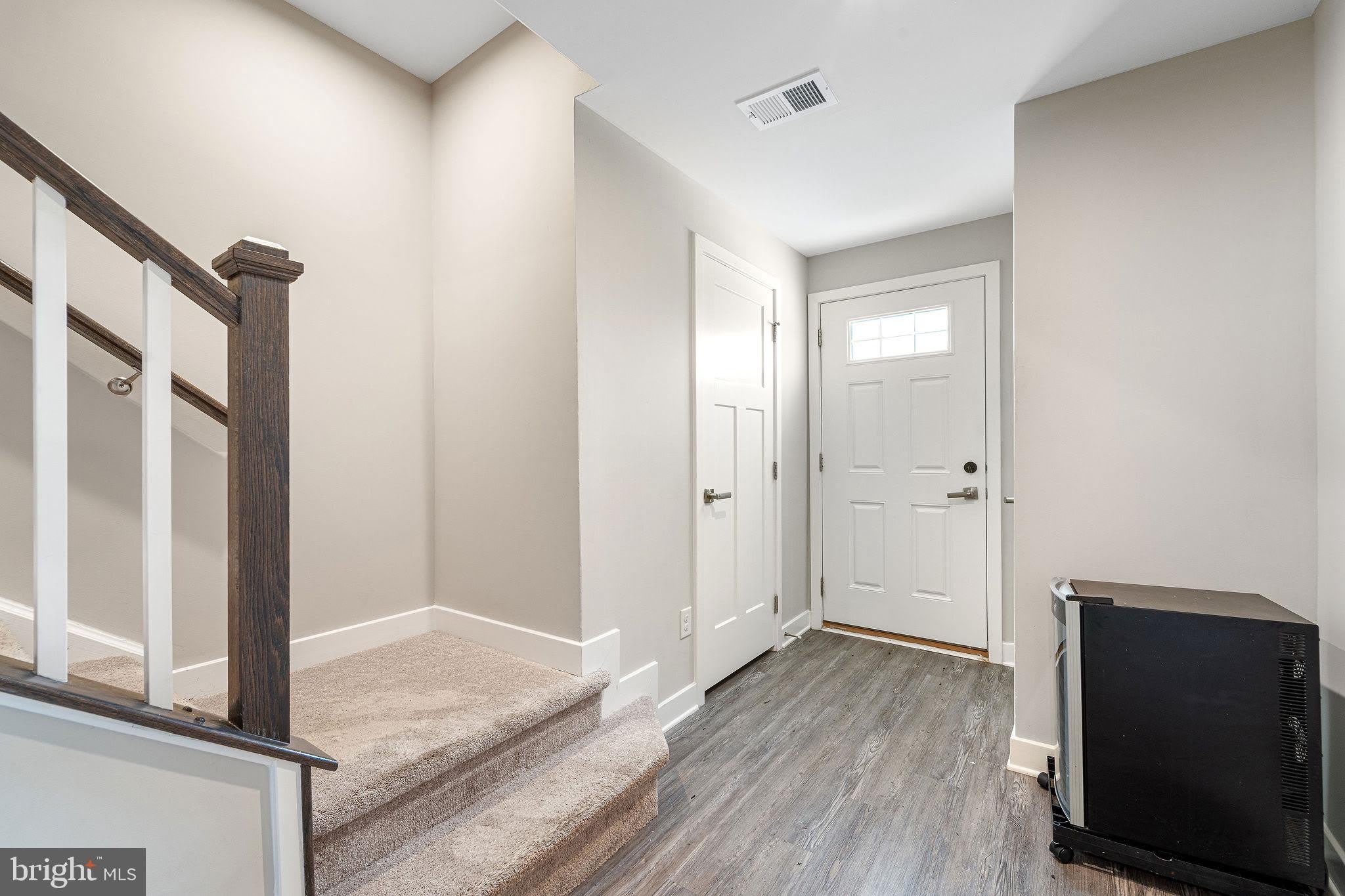 2 SPARROW Circle – photo 3