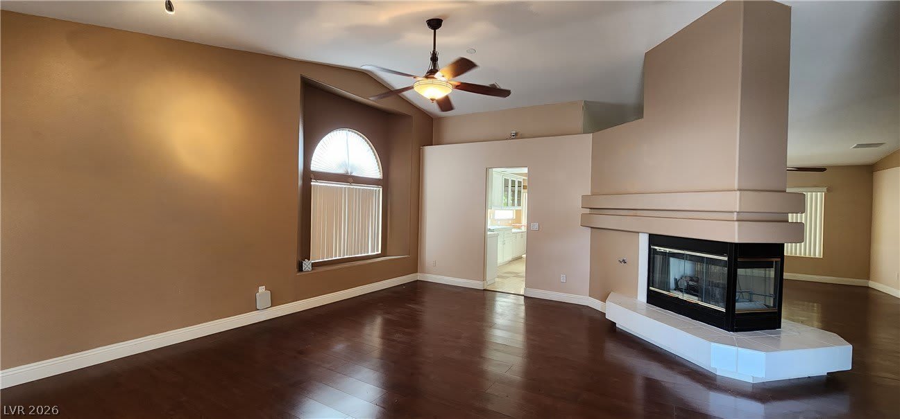 1395 FALLING SNOW Avenue – photo 3