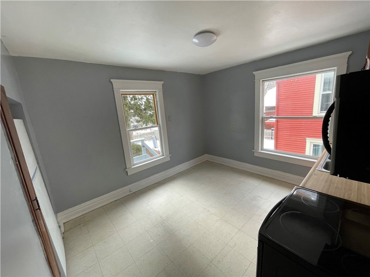 2 Bdrm 2nd Floor Apartment – photo 3