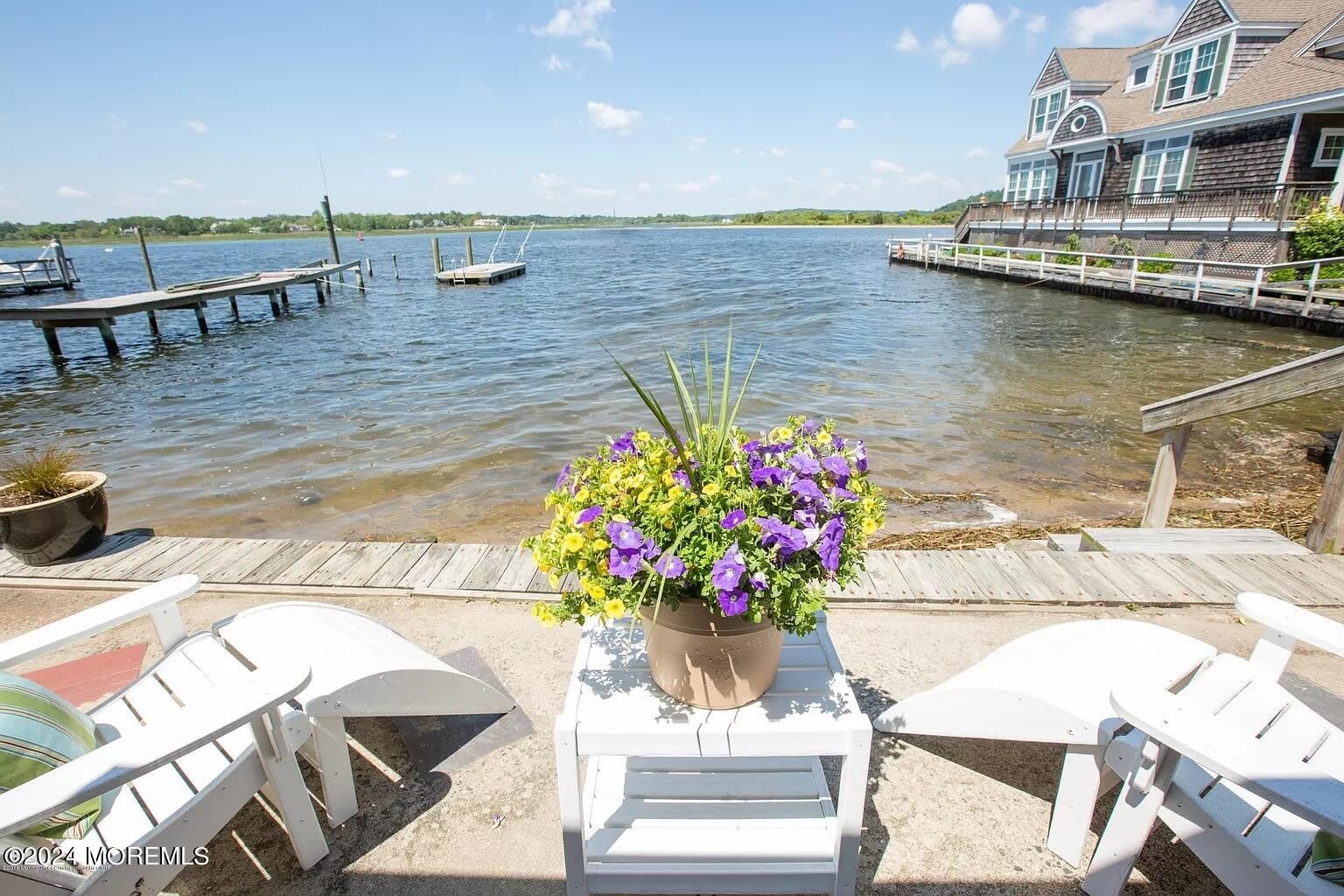 2 Riverview Place – photo 2