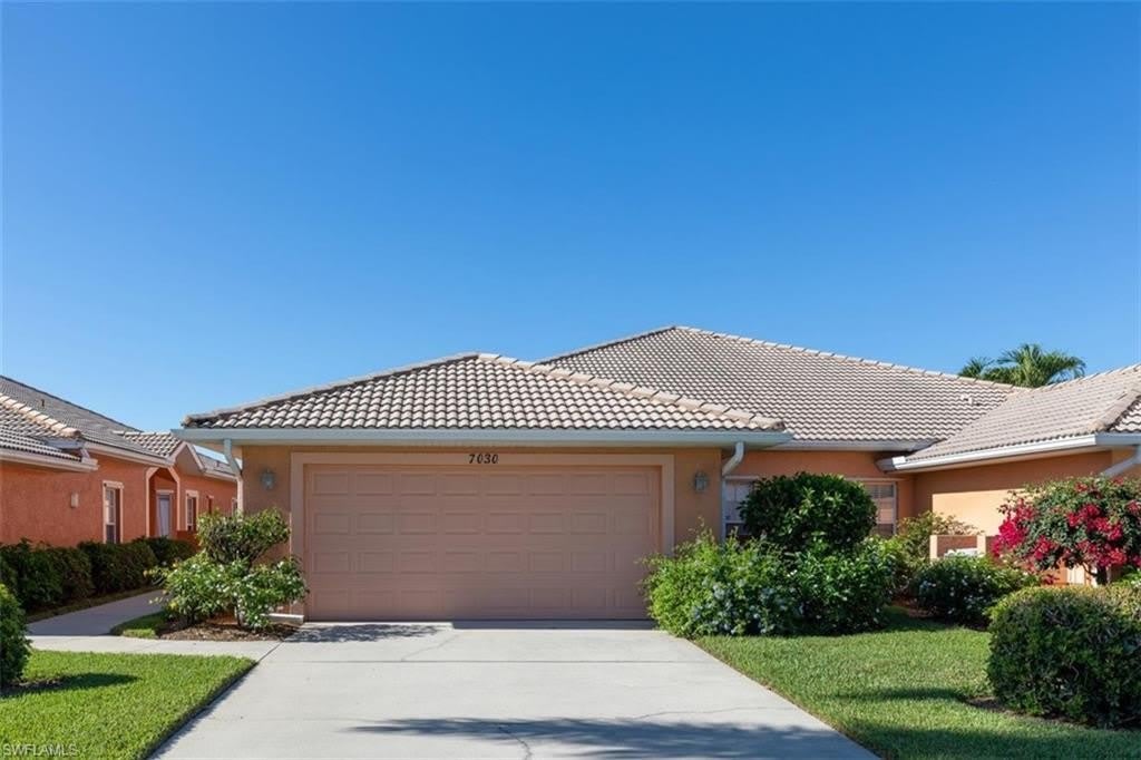 7030 Lone Oak Blvd – photo 1
